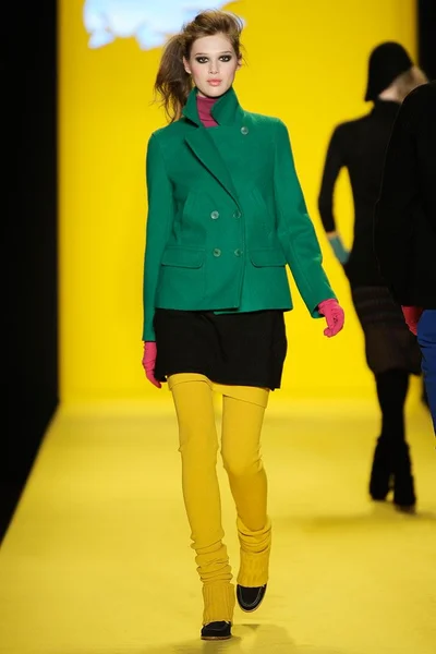Look 36